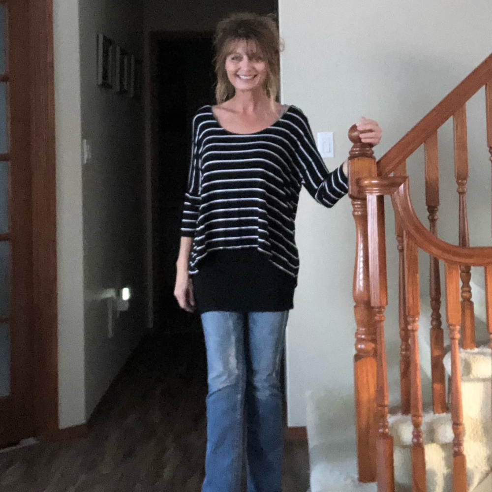 White House Crop tshirt with attached long tank